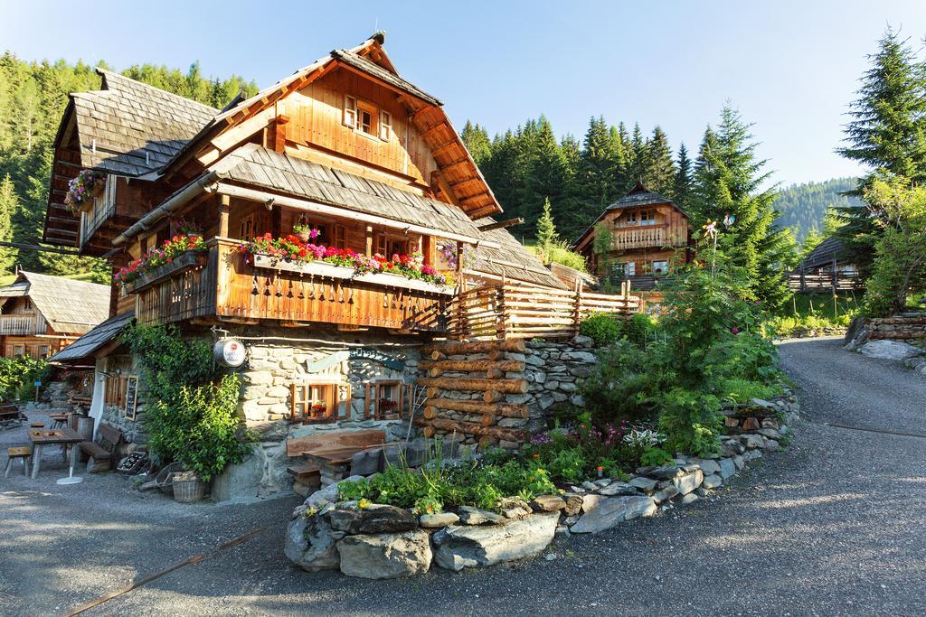 Almdorf Seinerzeit Hotel Wiedweg Exterior photo