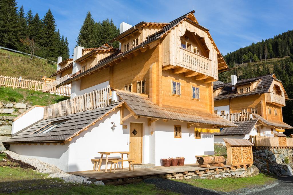 Almdorf Seinerzeit Hotel Wiedweg Exterior photo
