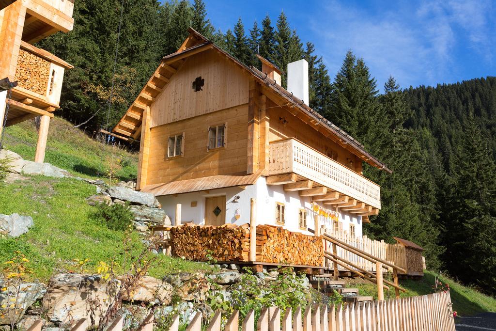 Almdorf Seinerzeit Hotel Wiedweg Exterior photo